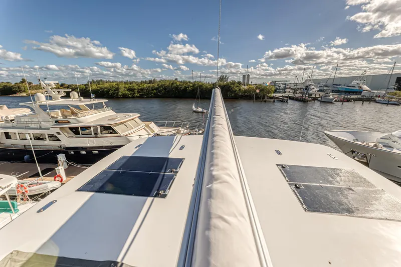 Aquarius Yacht Photos Pics 