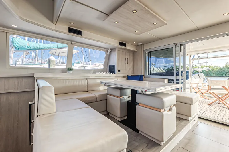 Aquarius Yacht Photos Pics 