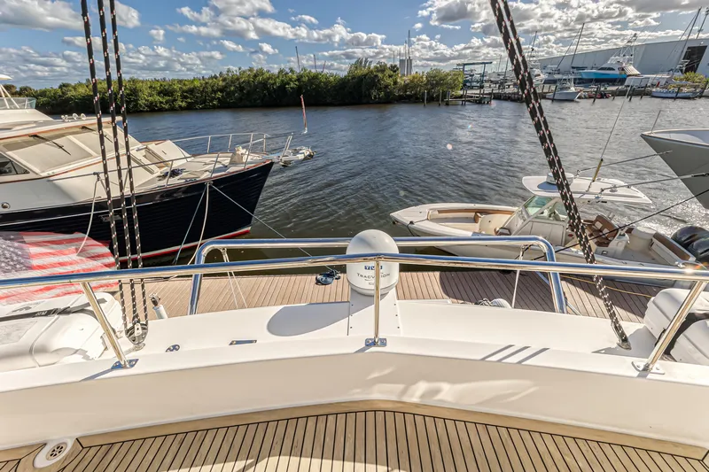 Aquarius Yacht Photos Pics 