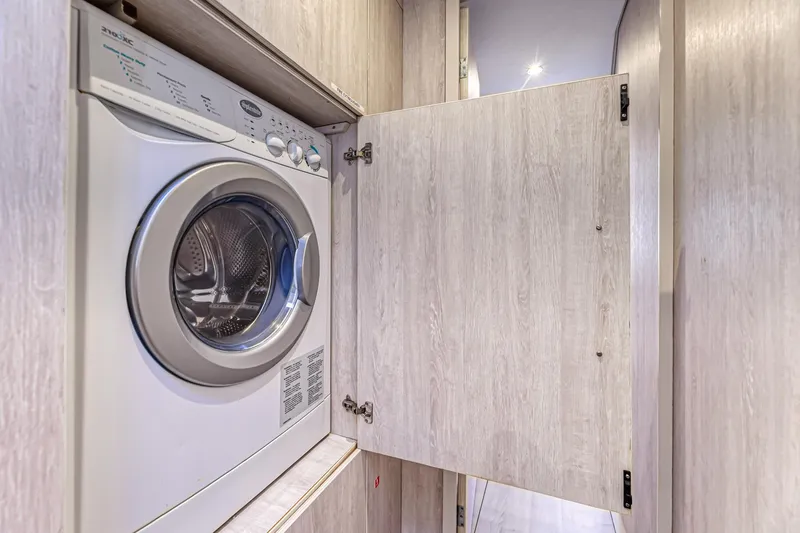 Aquarius Yacht Photos Pics 