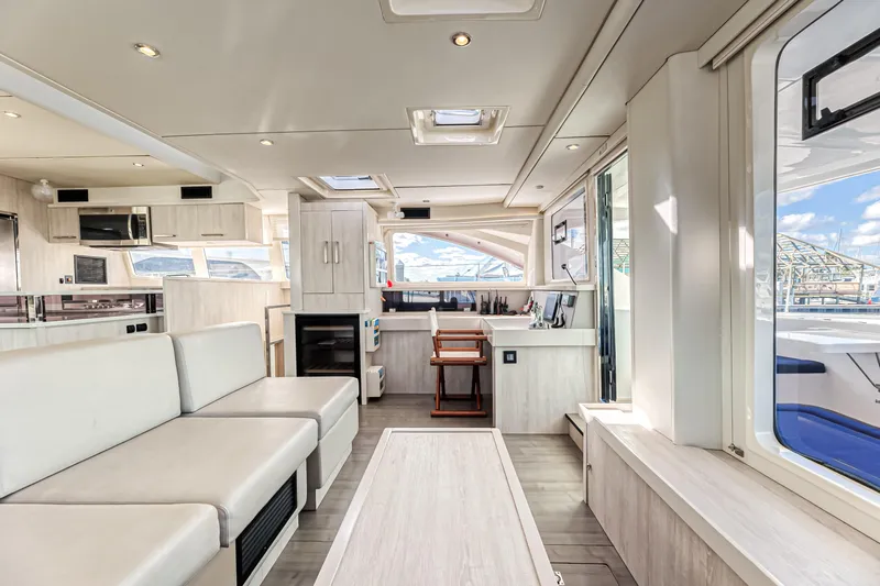 Aquarius Yacht Photos Pics 