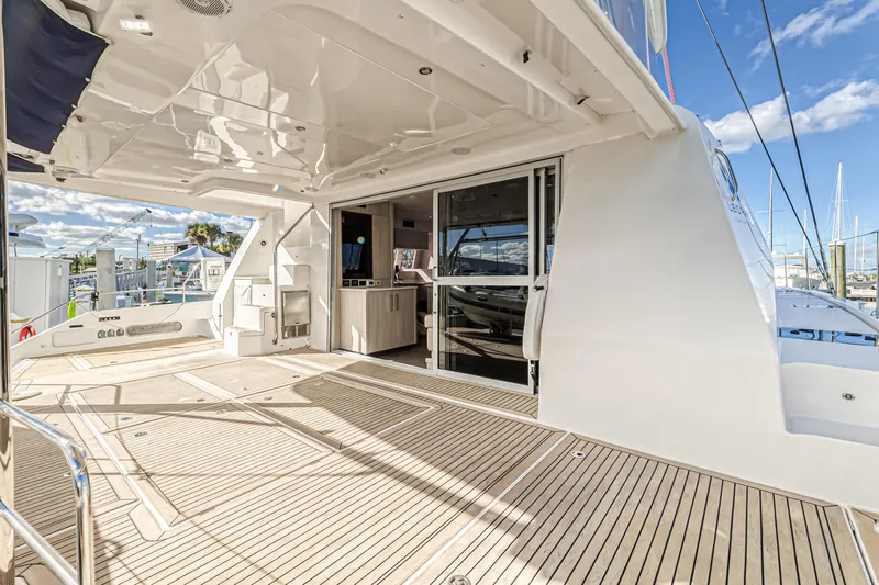 Aquarius Yacht Photos Pics 