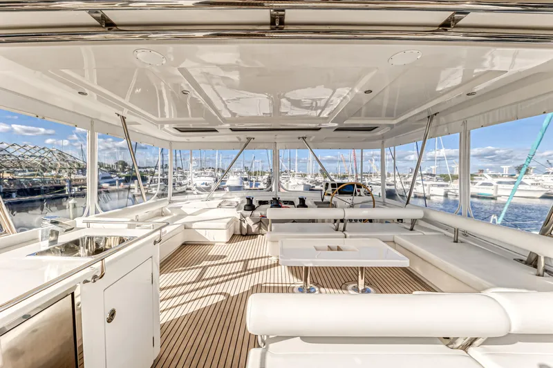 Aquarius Yacht Photos Pics 