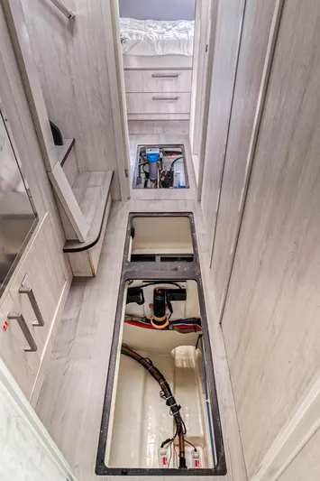 Aquarius Yacht Photos Pics 