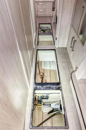 Aquarius Yacht Photos Pics 