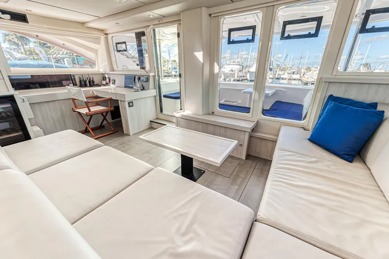 Aquarius Yacht Photos Pics 