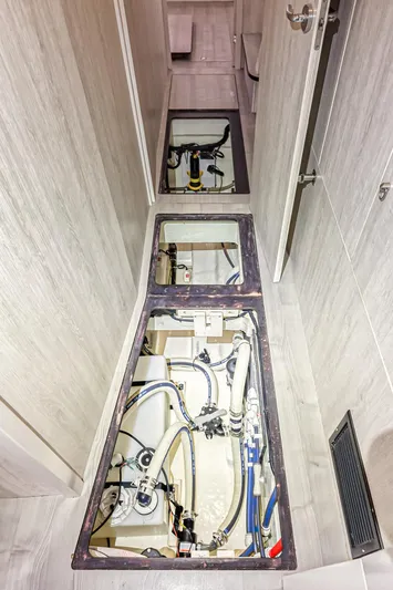 Aquarius Yacht Photos Pics 