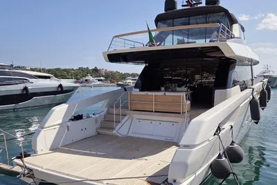 Sanlorenzo SX 76 - SX76