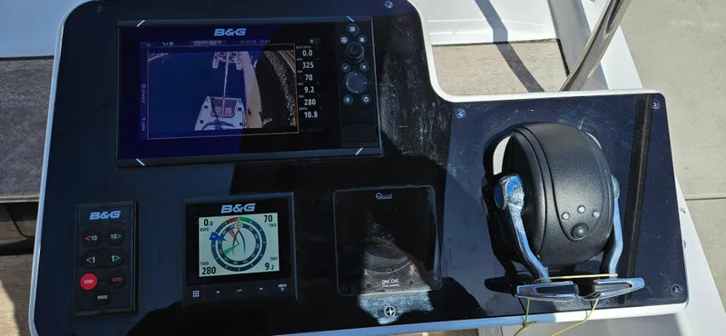 Night Out Yacht Photos Pics 