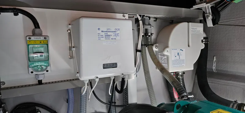 Night Out Yacht Photos Pics 