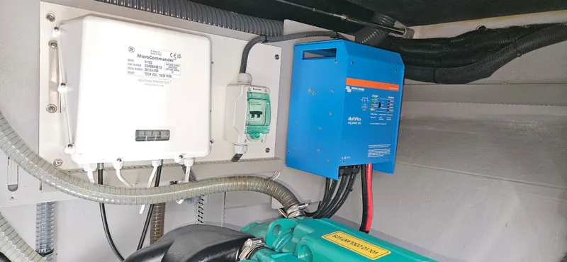 Night Out Yacht Photos Pics 