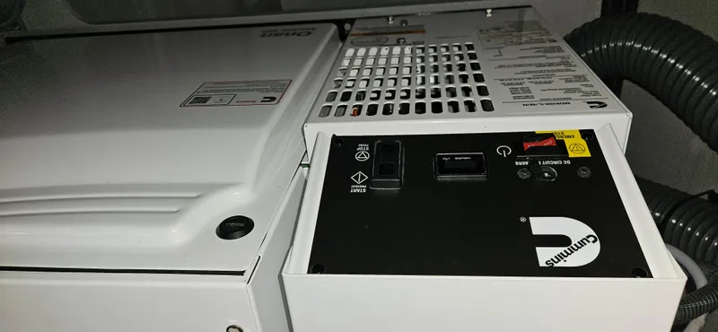 Night Out Yacht Photos Pics 