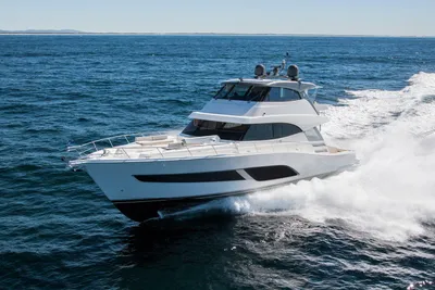 Riviera 68 Sports Motor Yacht