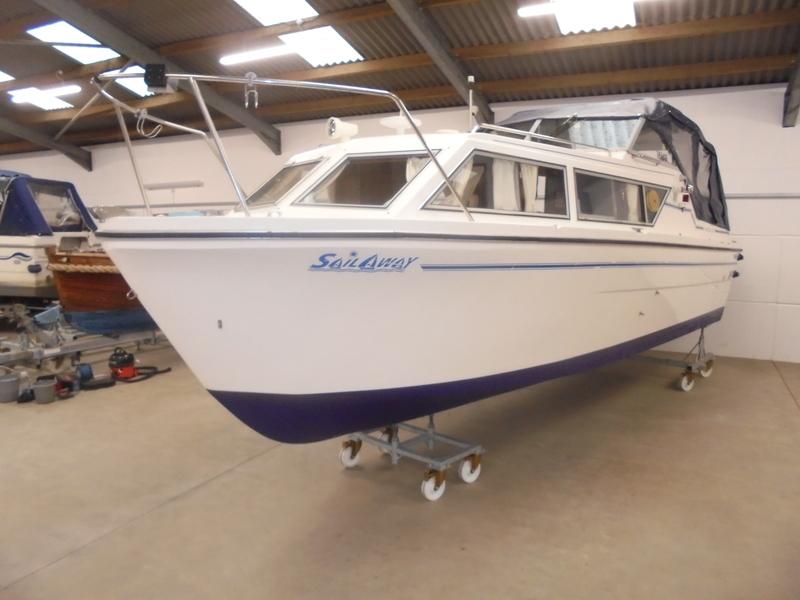 Viking 26 Widebeam called Sailaway | 8m | 1994 - Leicestershire | Boats ...