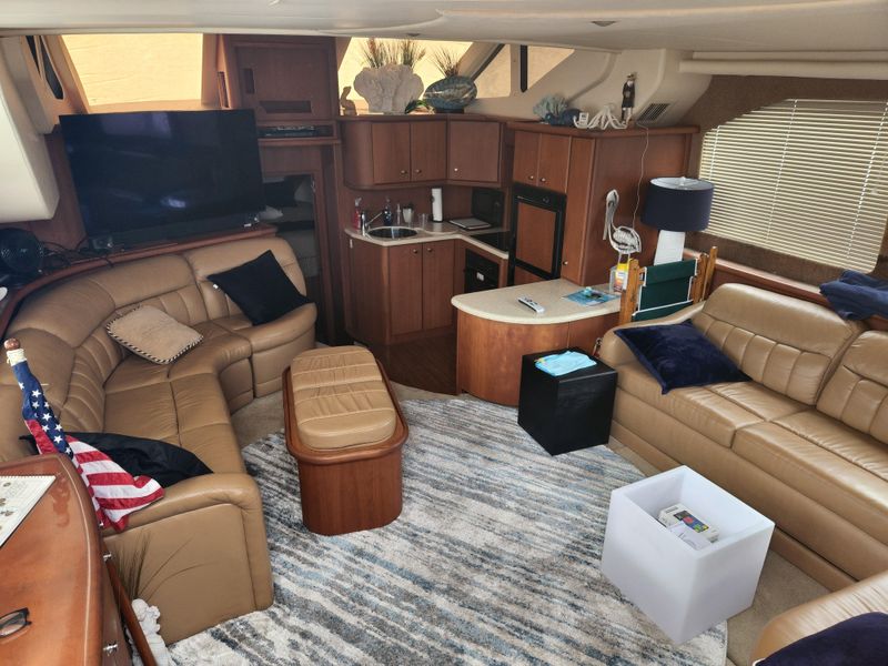 2005 Silverton 43 Motor Yacht