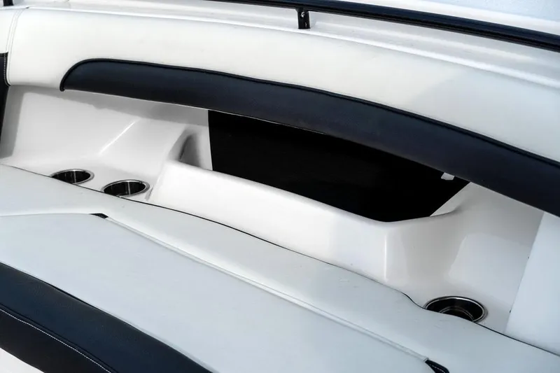 Tidewater 320 Cc Yacht Photos Pics 2020 Tidewater 32 boat interior seating with cup holders.