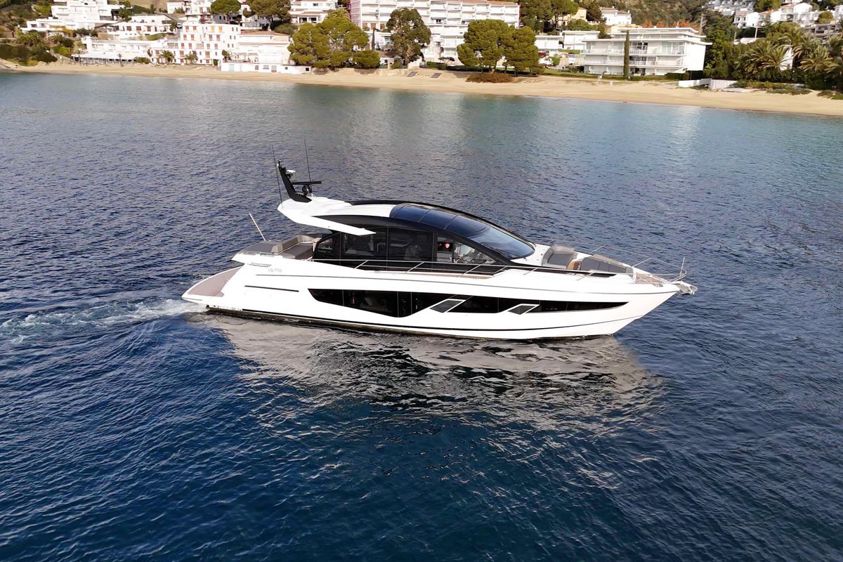 2022 Sunseeker 67 