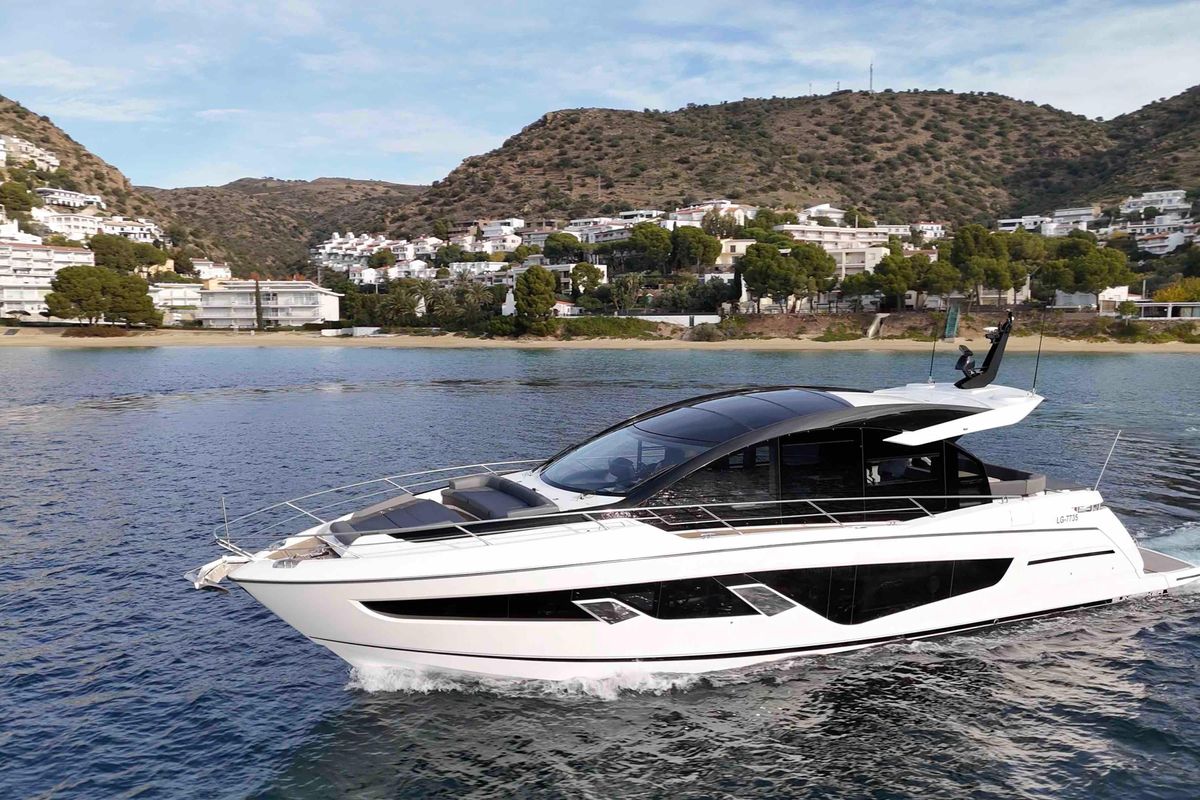 2022 Sunseeker 67 