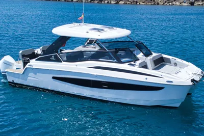 2023 Aquila 32