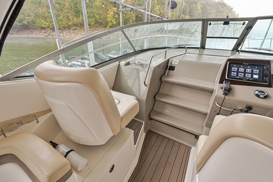 2012 Sea Ray 370 Sundancer