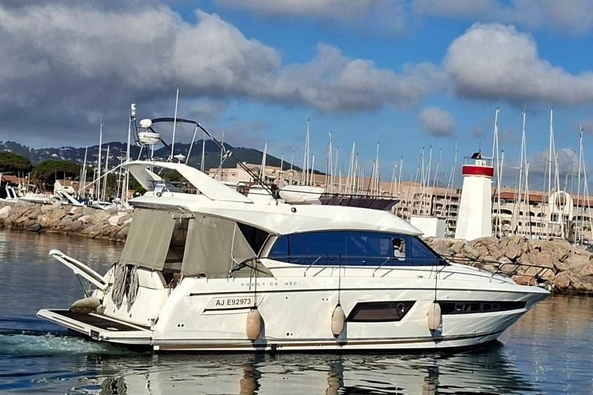 2013 Prestige 45 