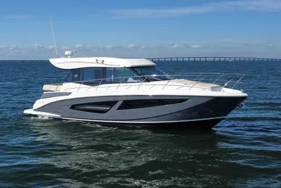 Regal 42 Grande Coupe