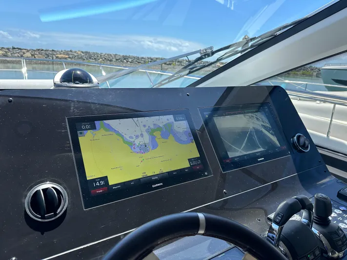 Zooland Yacht Photos Pics 