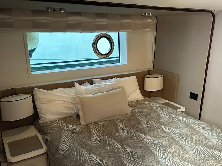 Zooland Yacht Photos Pics 