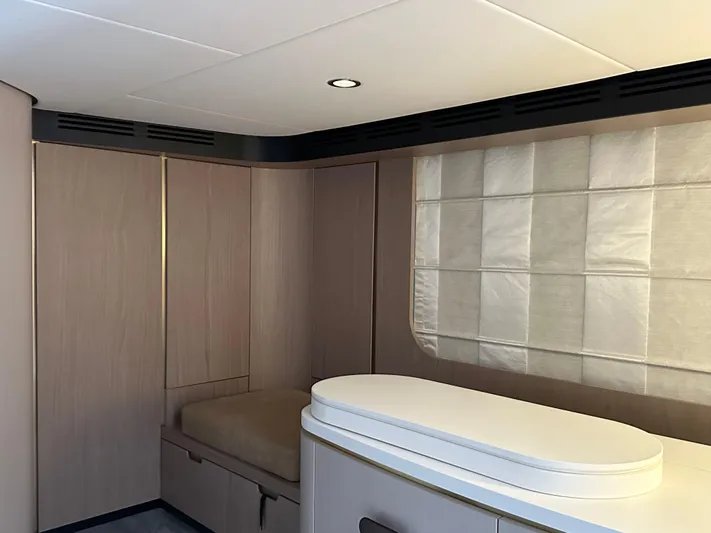 Zooland Yacht Photos Pics 