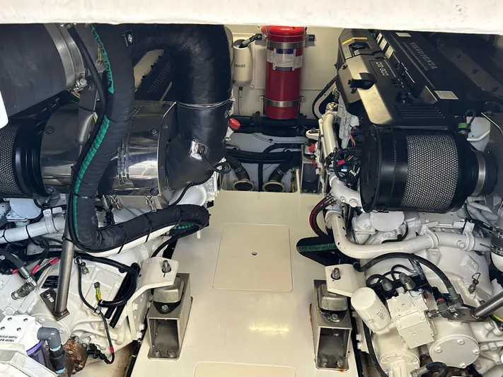 Zooland Yacht Photos Pics 