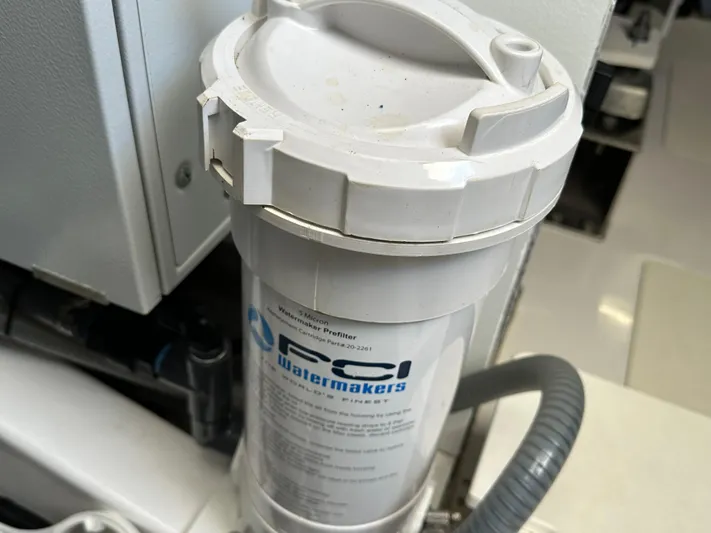 Zooland Yacht Photos Pics 