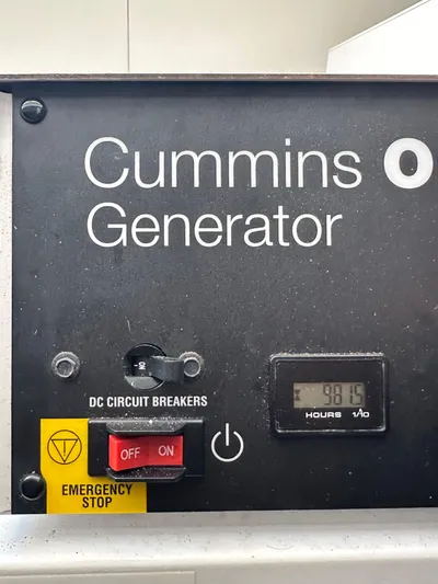 Zooland Yacht Photos Pics 