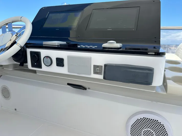 Zooland Yacht Photos Pics 