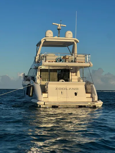 Zooland Yacht Photos Pics 