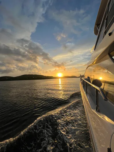 Zooland Yacht Photos Pics 