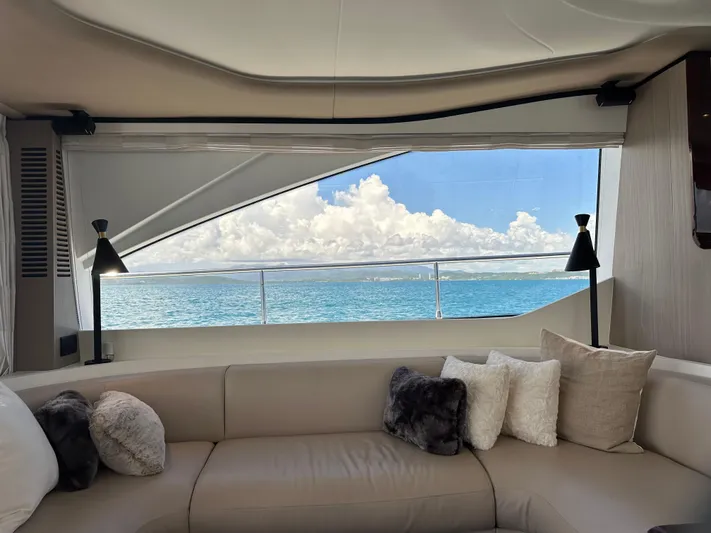 Zooland Yacht Photos Pics 