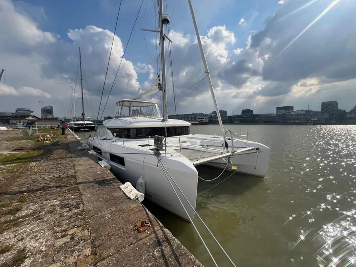  Yacht Photos Pics 