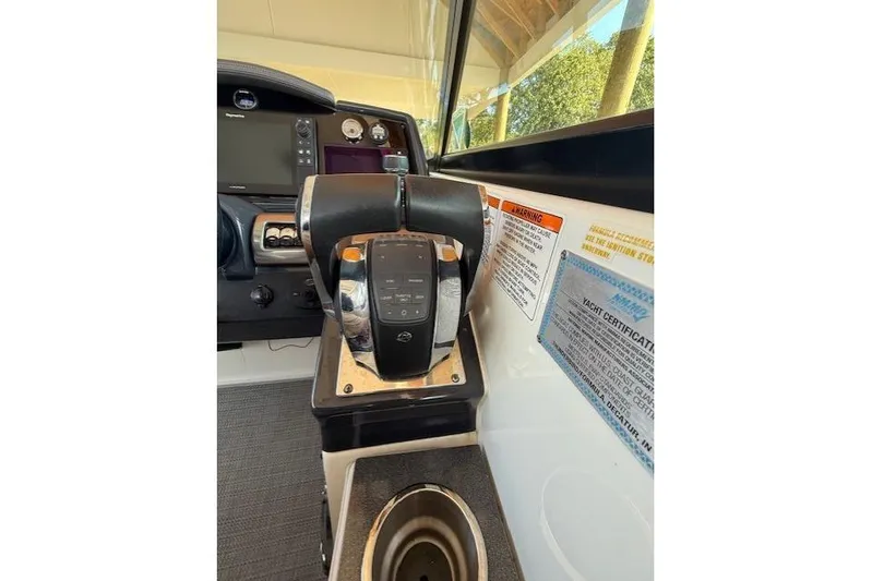  Yacht Photos Pics Control panel of 2018 Formula 350 Crossover Bowrider OB boat cockpit.