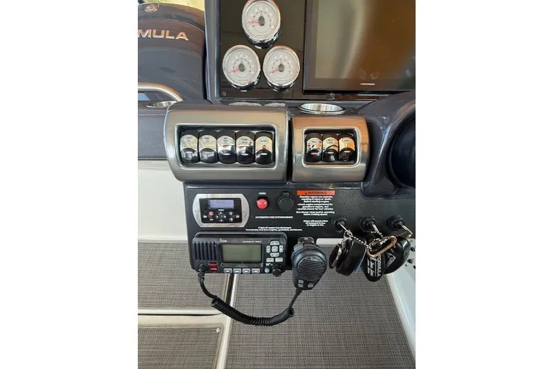  Yacht Photos Pics Control panel of a 2018 Formula 350 Crossover Bowrider OB boat.