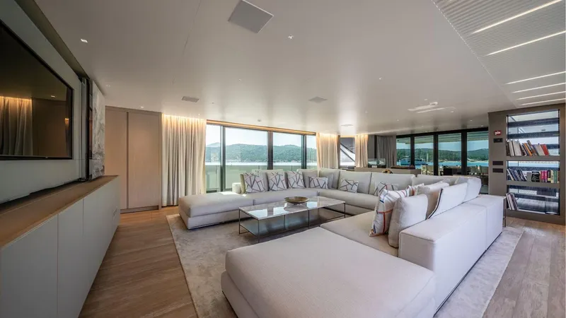 Blue Angel Yacht Photos Pics SANLORENZO SL120A