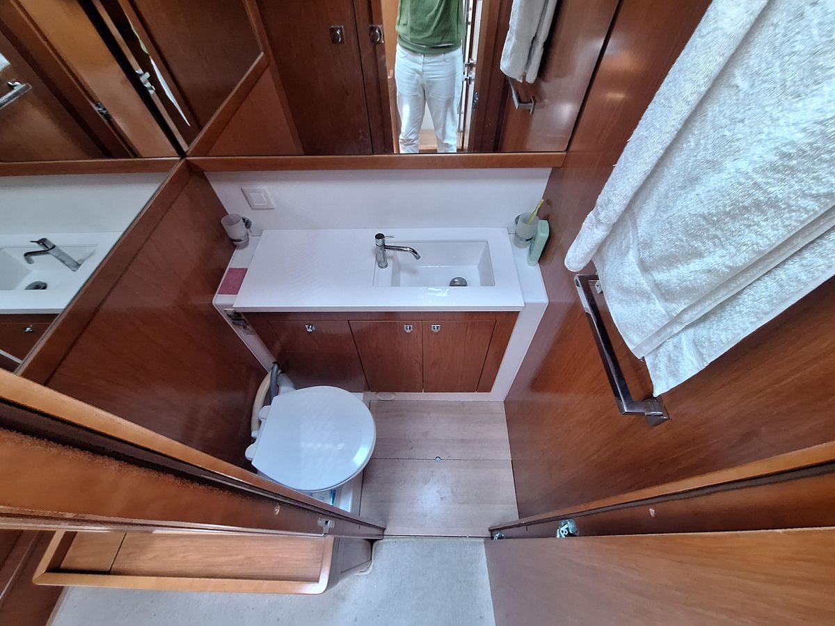 2012 Beneteau 56