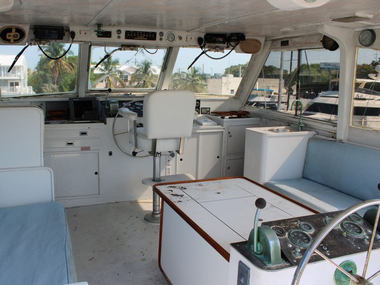 1970-76-huckins-sportsman