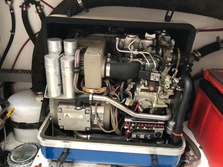 Ibis Yacht Photos Pics 