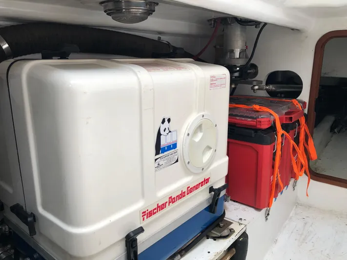 Ibis Yacht Photos Pics 