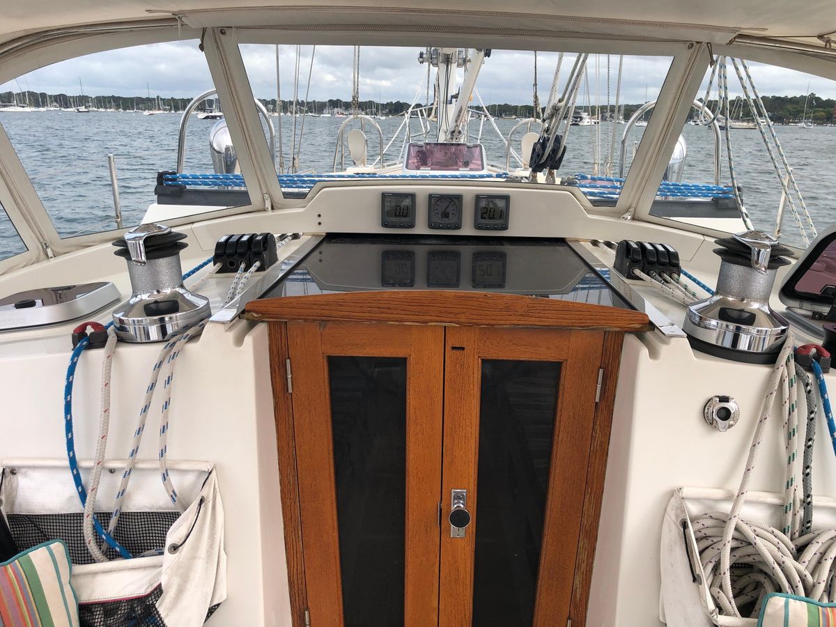 2008 Outbound 46 