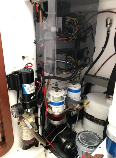 Ibis Yacht Photos Pics 