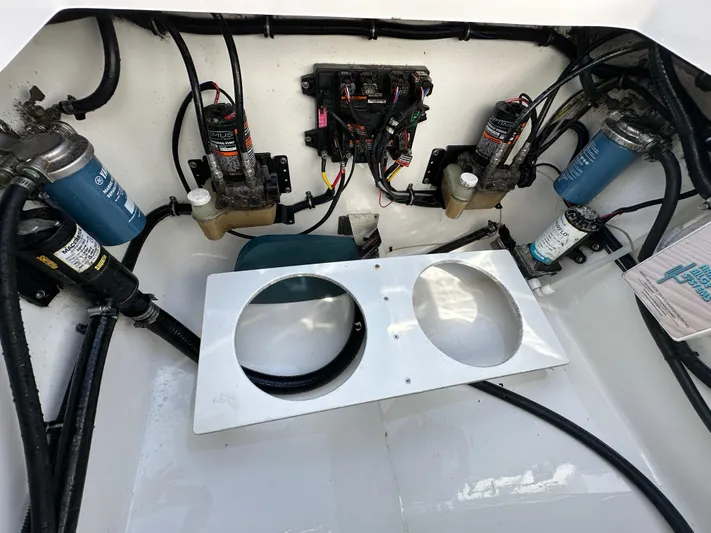 Gioia Yacht Photos Pics 