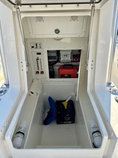 Short Fuse Yacht Photos Pics 