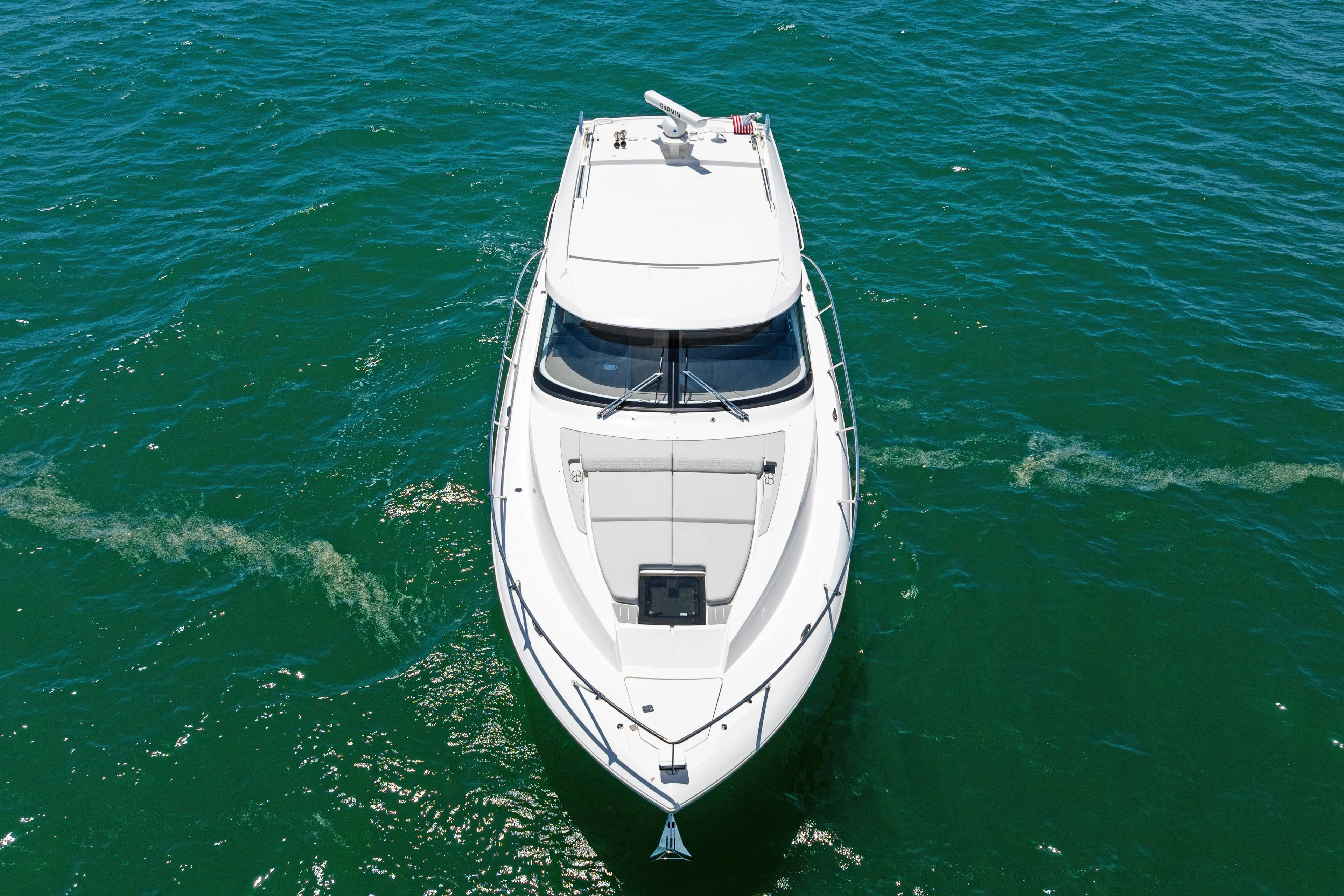 2025 TIARA YACHTS 48 LE - Image 8