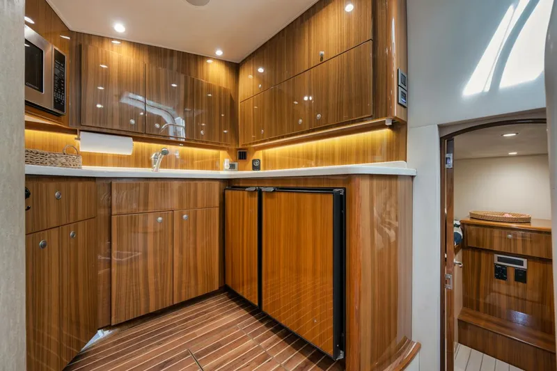 Gamechanger Yacht Photos Pics Viking 42 GAMECHANGER - Galley Cabinets